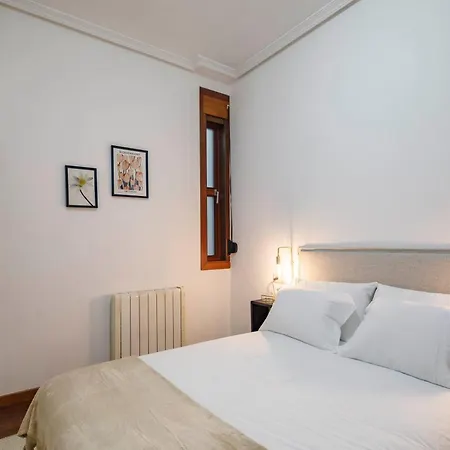 Con Encanto En El Casco Antiguo By Cabana Rentals Apartment