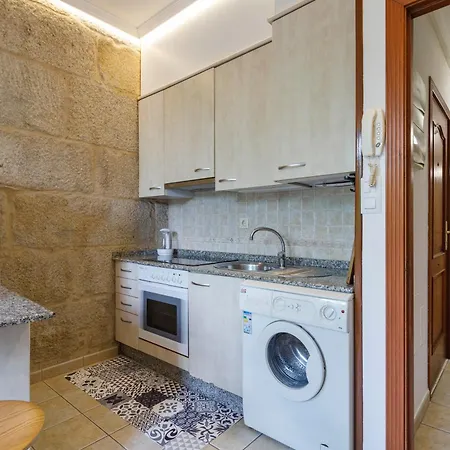 Con Encanto En El Casco Antiguo By Cabana Rentals * Vigo