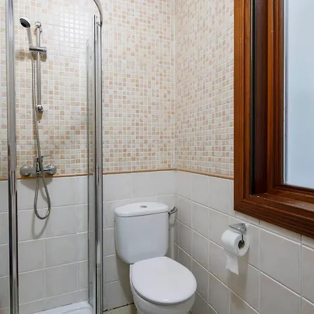 Con Encanto En El Casco Antiguo By Cabana Rentals Apartment
