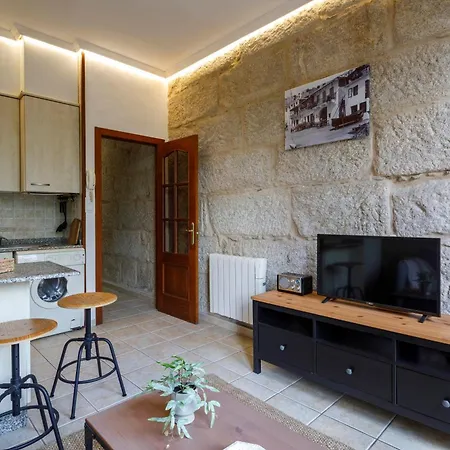 Con Encanto En El Casco Antiguo By *