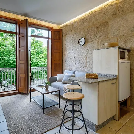 Con Encanto En El Casco Antiguo By Cabana Rentals Apartment