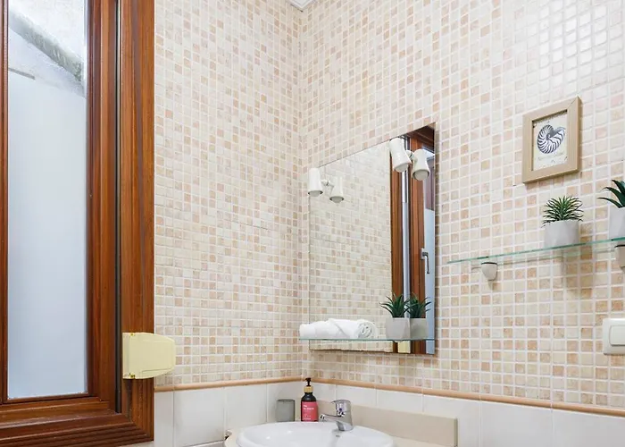 Con Encanto En El Casco Antiguo By