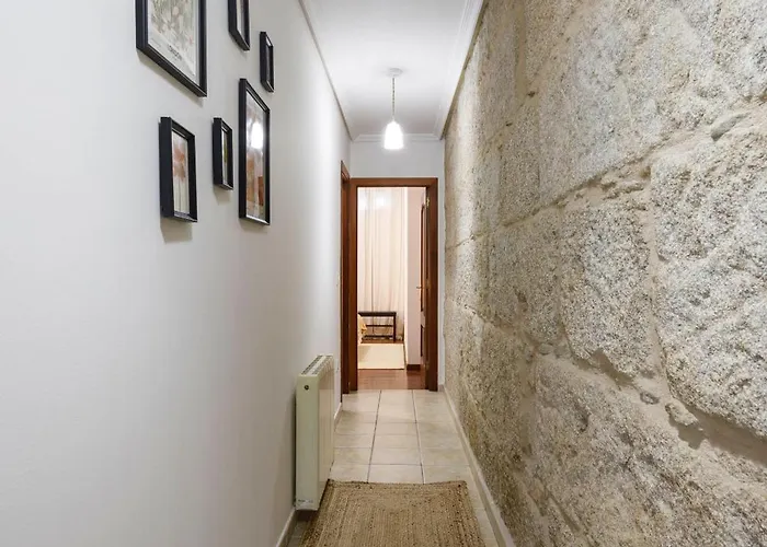 Apartment Con Encanto En El Casco Antiguo By *